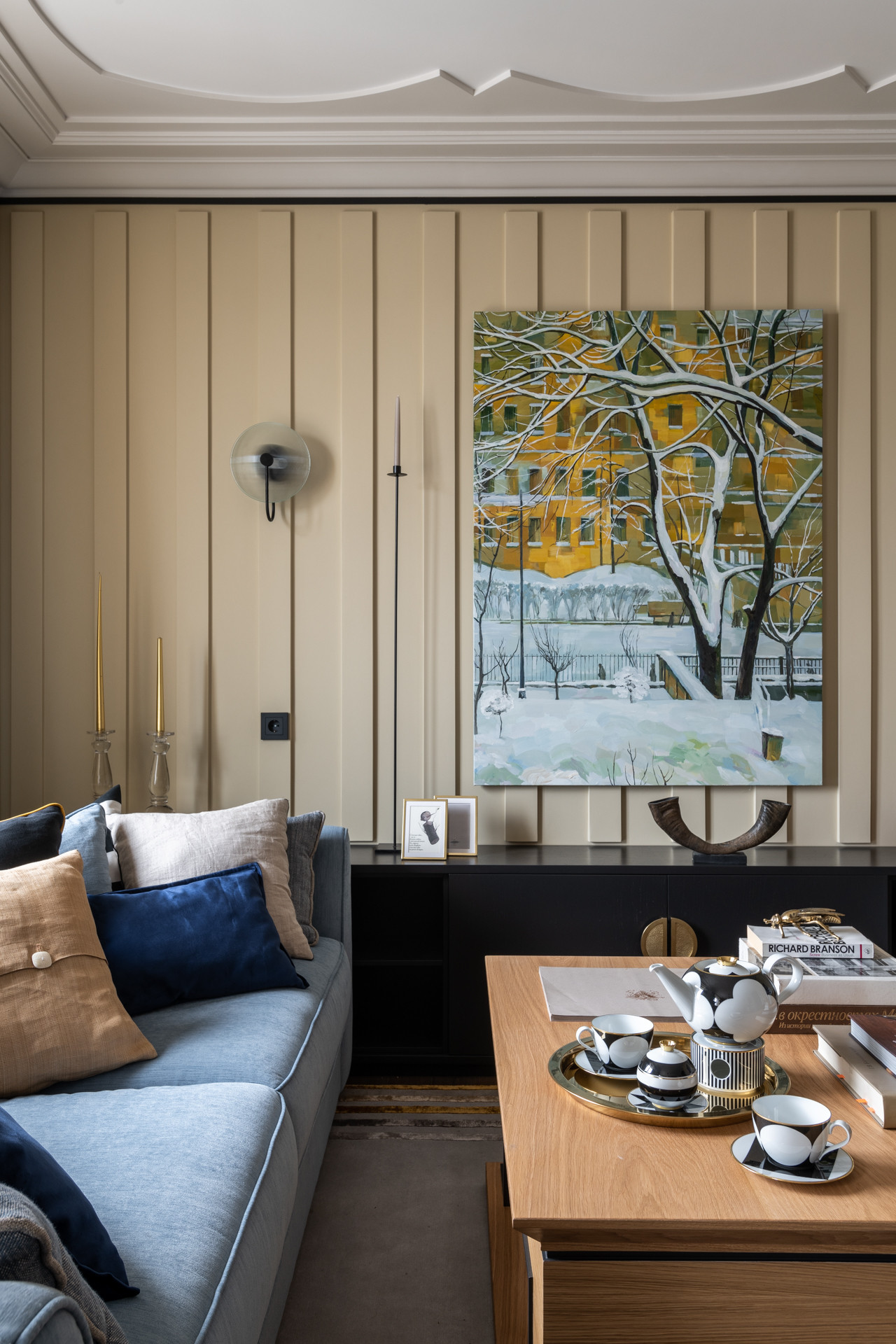 Houzz тур: Казанский интерьер, вдохновленный зимним Ленинградом