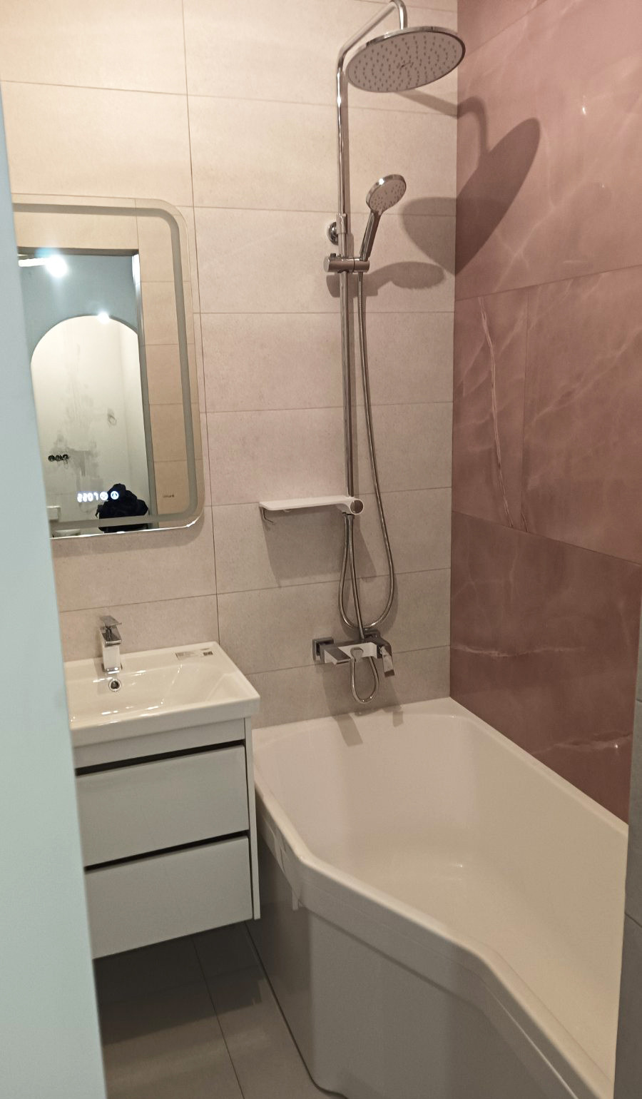 Обложка проекта: Lilac flat