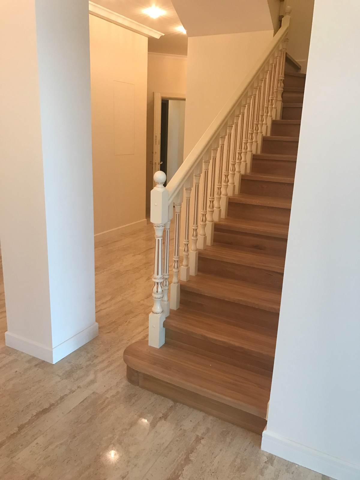 Деревянная лестница