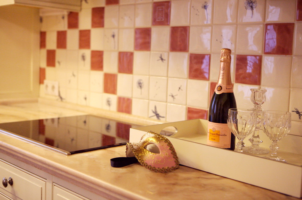 Хороший вопрос: Как правильно пить шампанское?