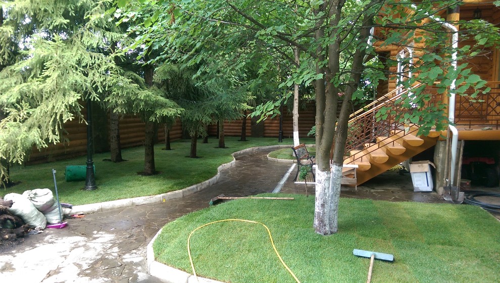 Укладка рулонного газона "под ключ"