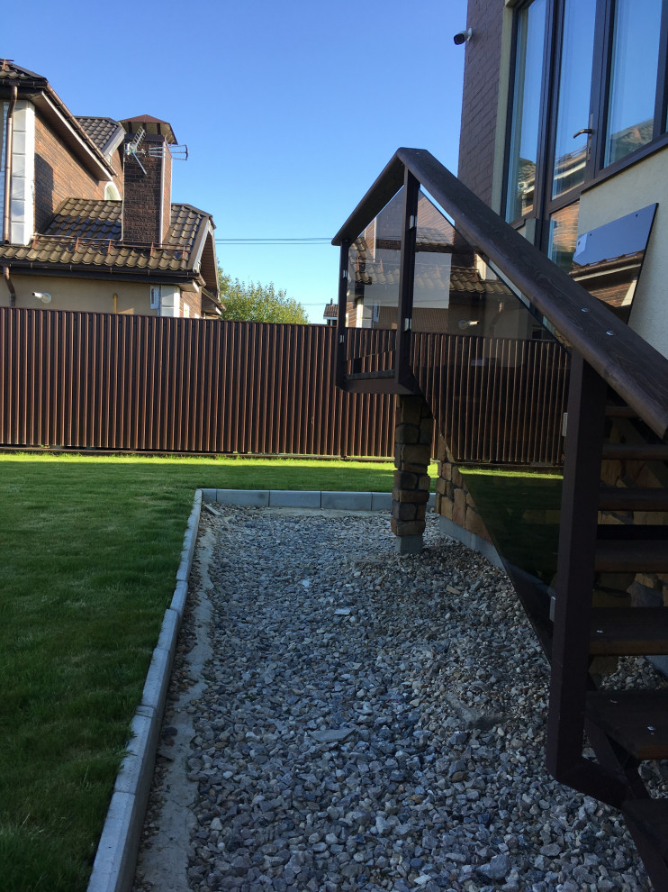 Обложка проекта: Уютный двор