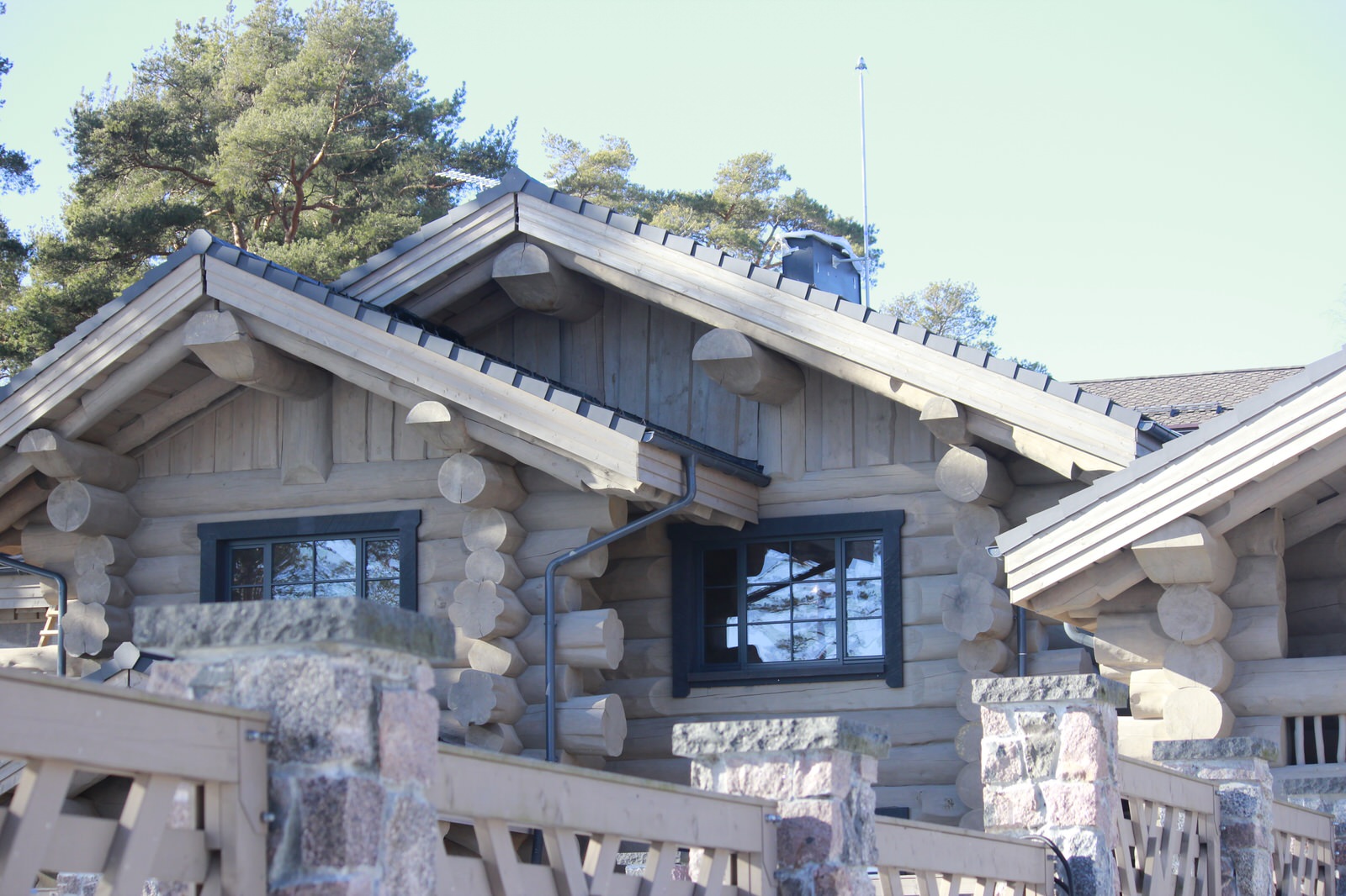 Обложка проекта: Дом из сибирского кедра под ключ. 400 кв. м.