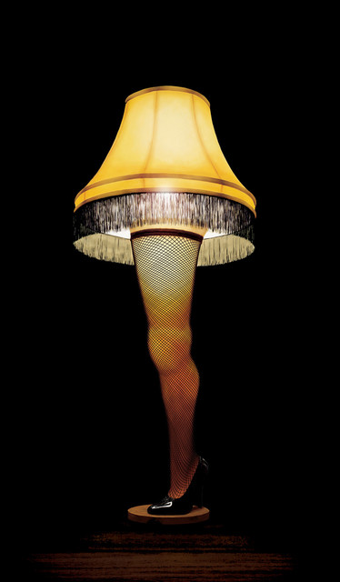 Одни дома: Идеи праздничного декора из 4-х любимых кинолент