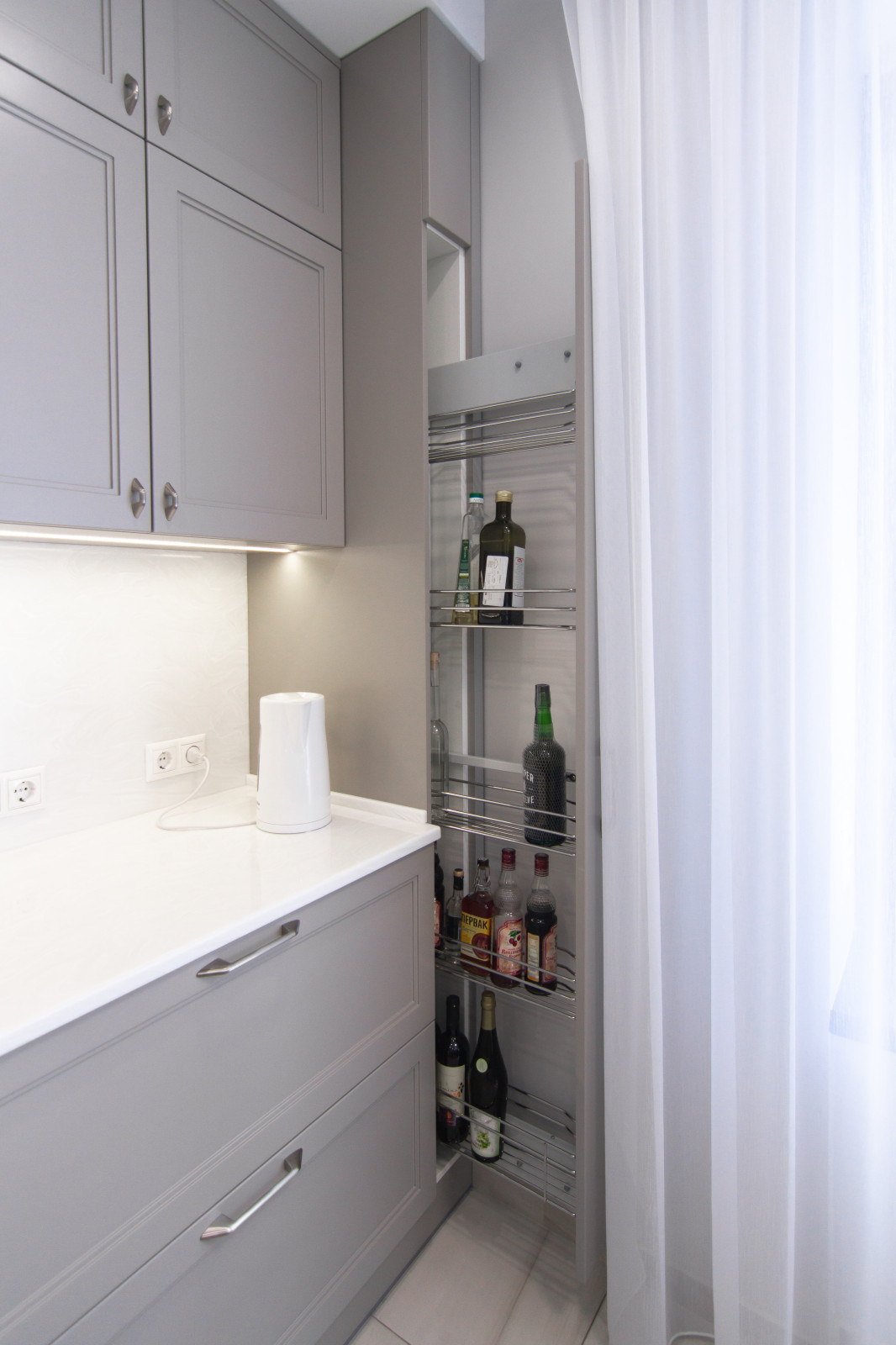 Неоклассика в нежно-кофейном цвете