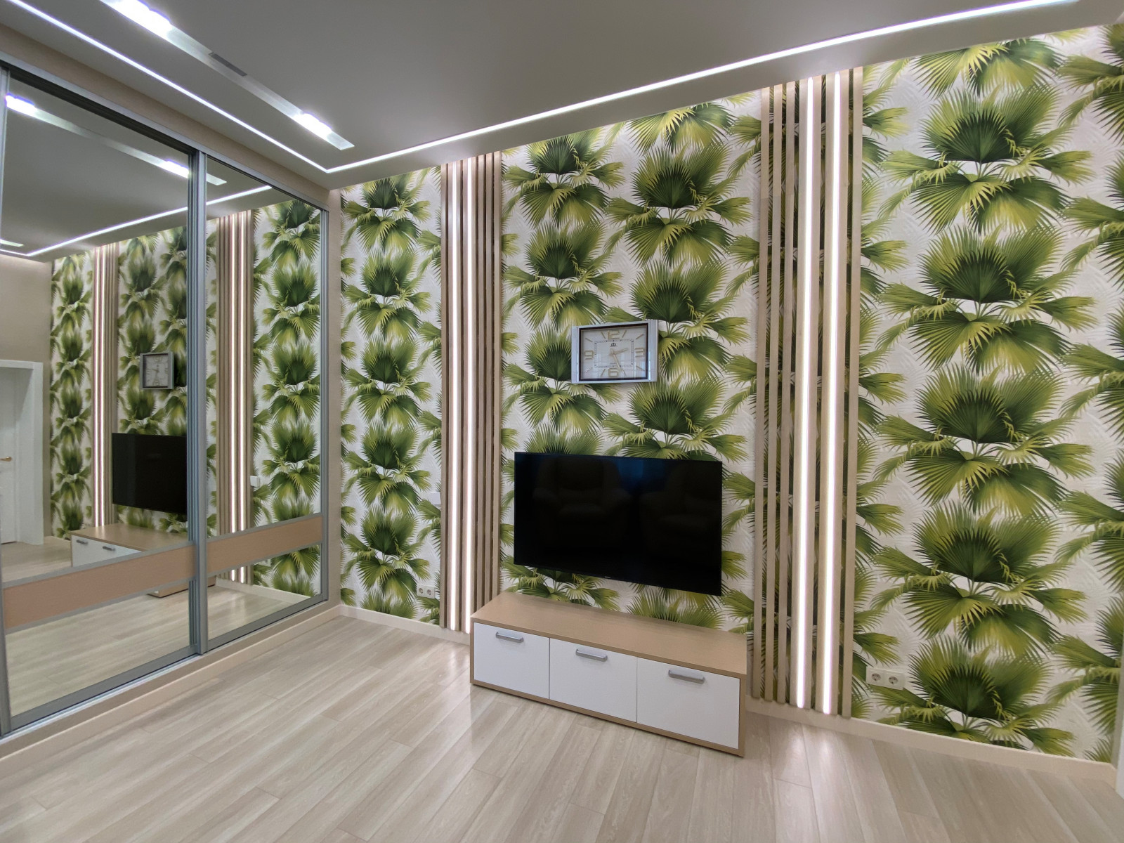 Обложка проекта: Дом ,назовём номер 1 ☺️