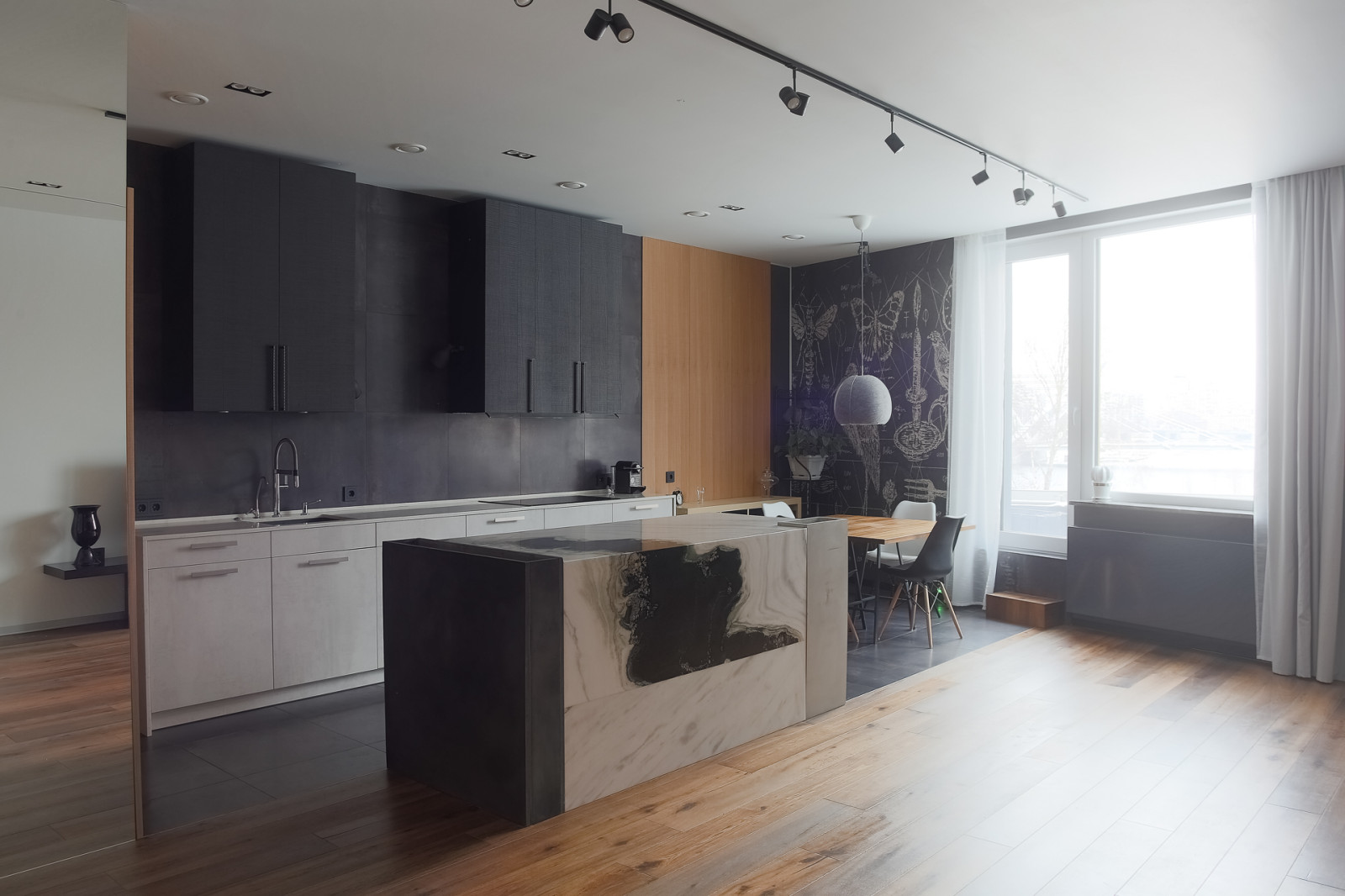 Квартира с бетонной нишей