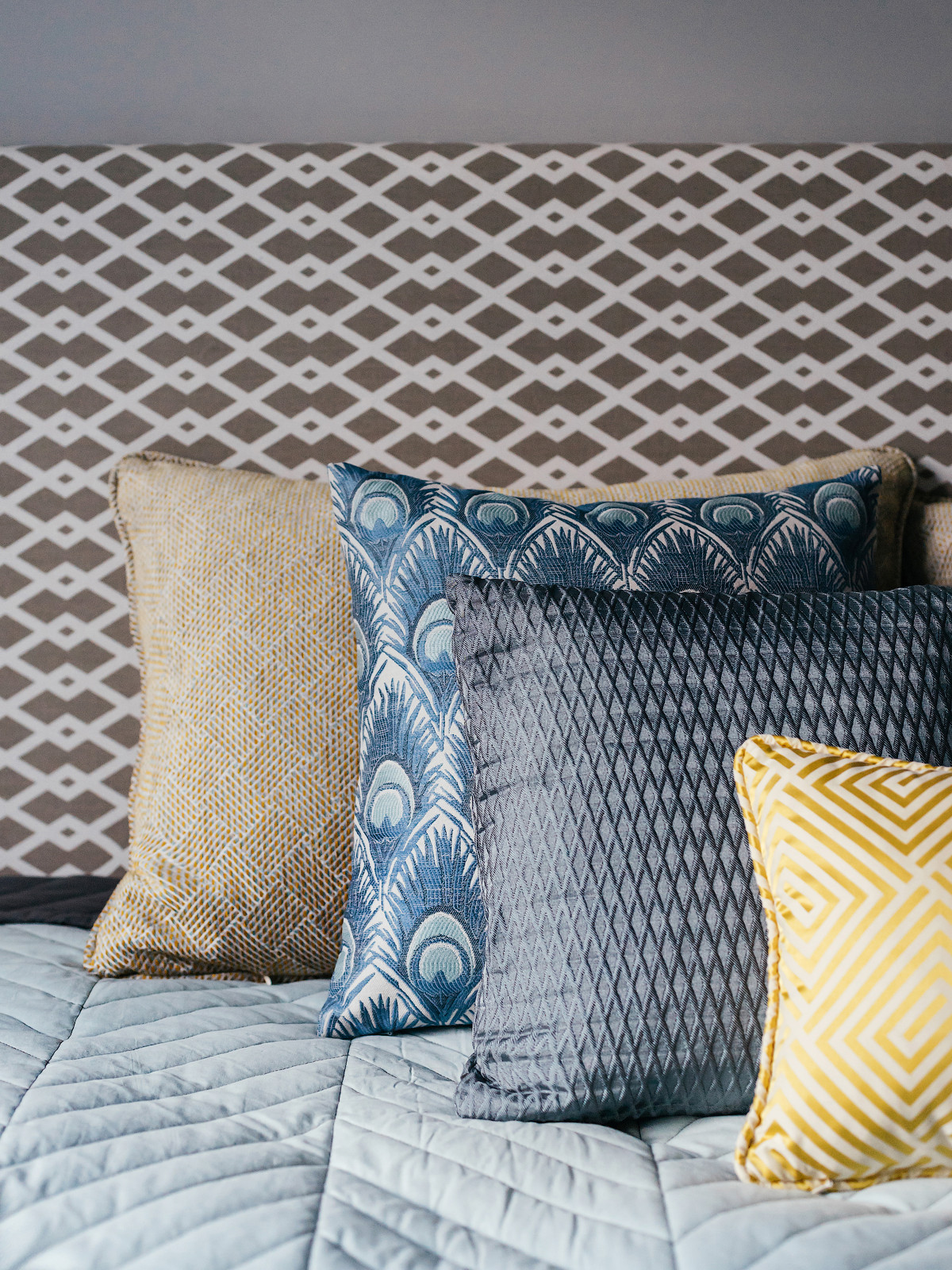 Цветная провокация