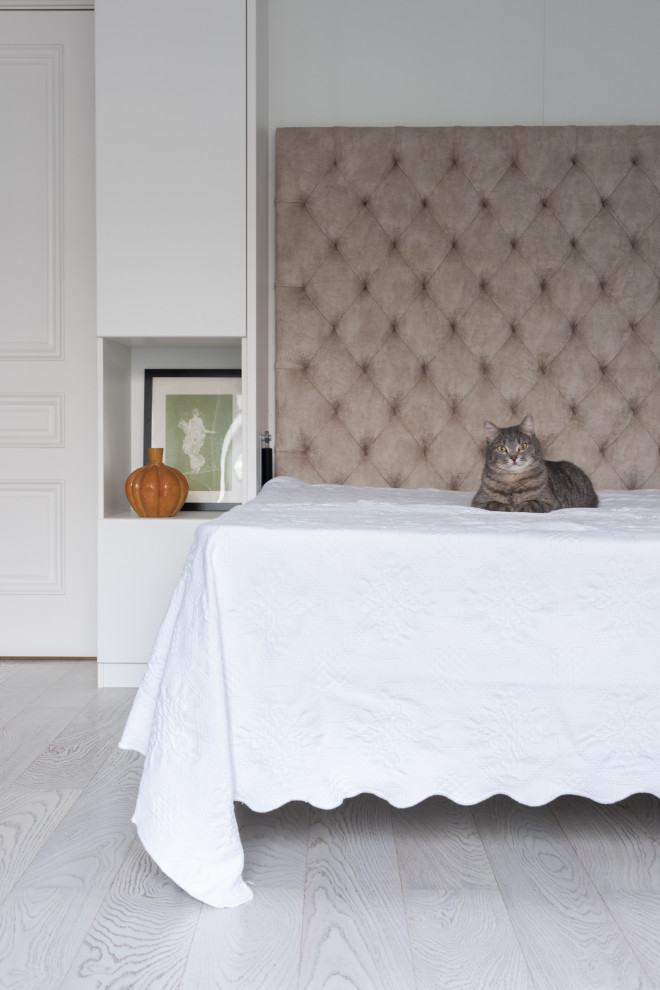 Шкаф кровать в белом цвете