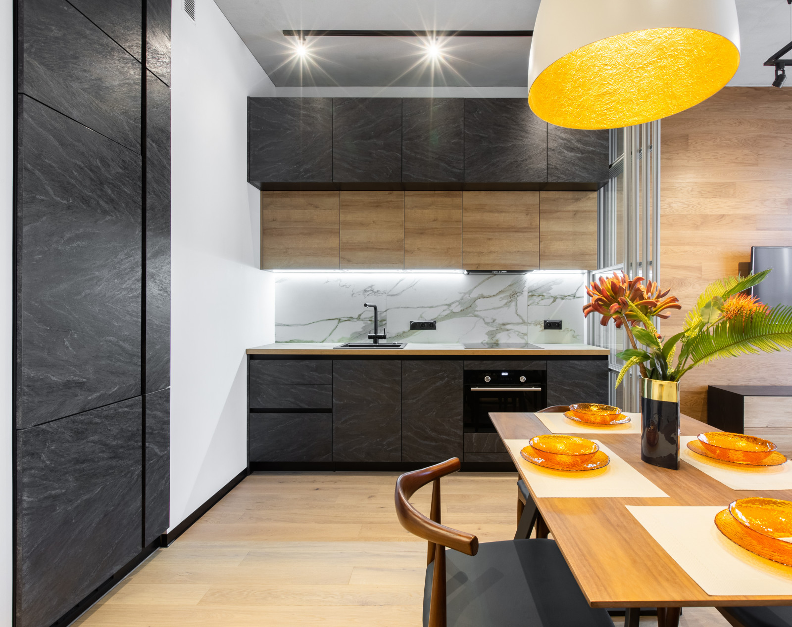 Современный стильный интерьер квартиры