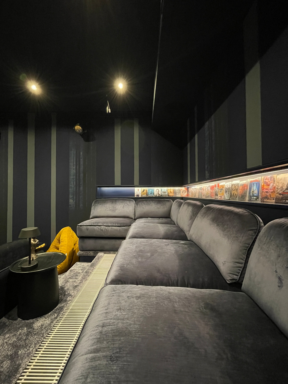 КП Витро Кантри (Персональный кинозал)