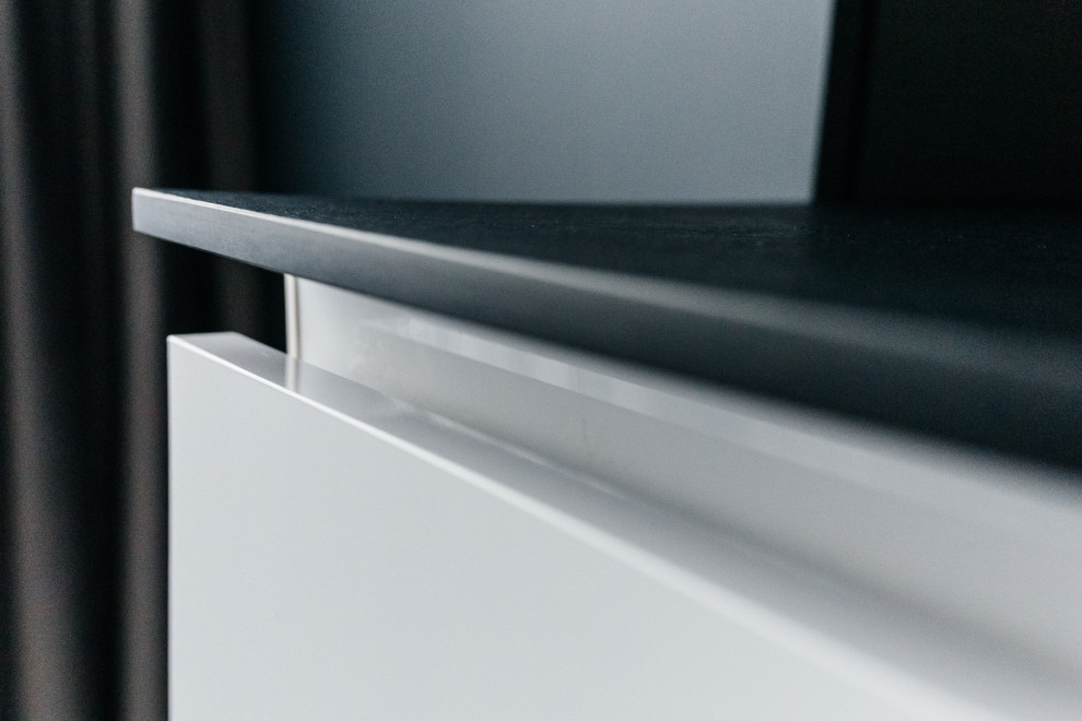 Угловая кухня с фасадами Fenix