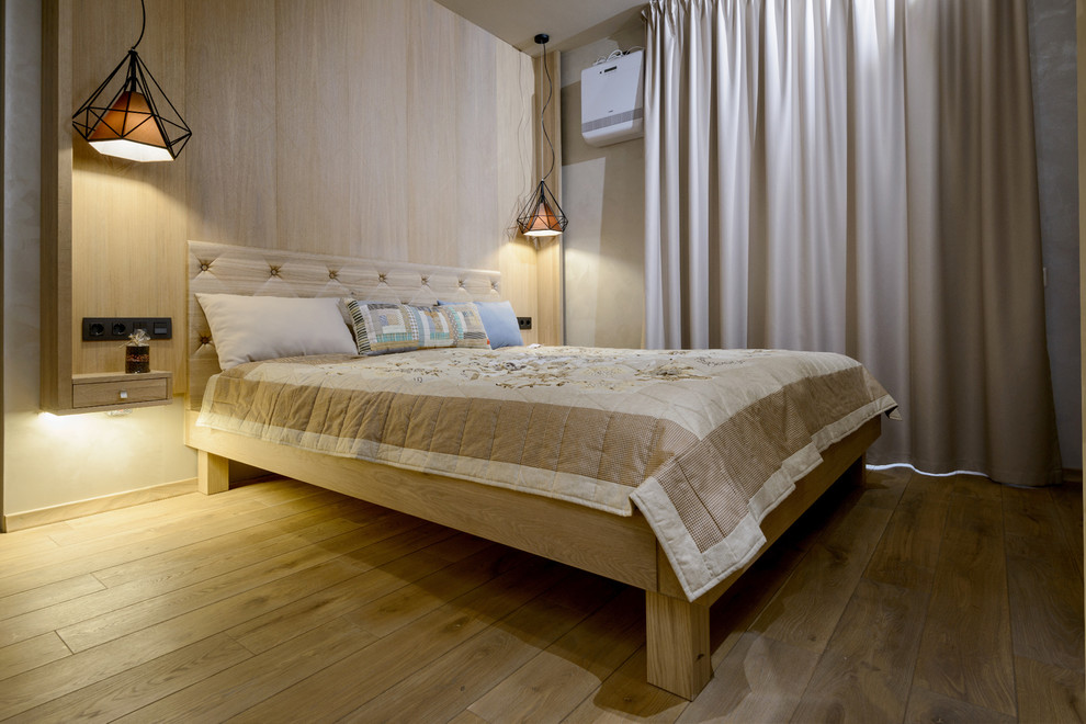 Кровать и панно из массива дуба