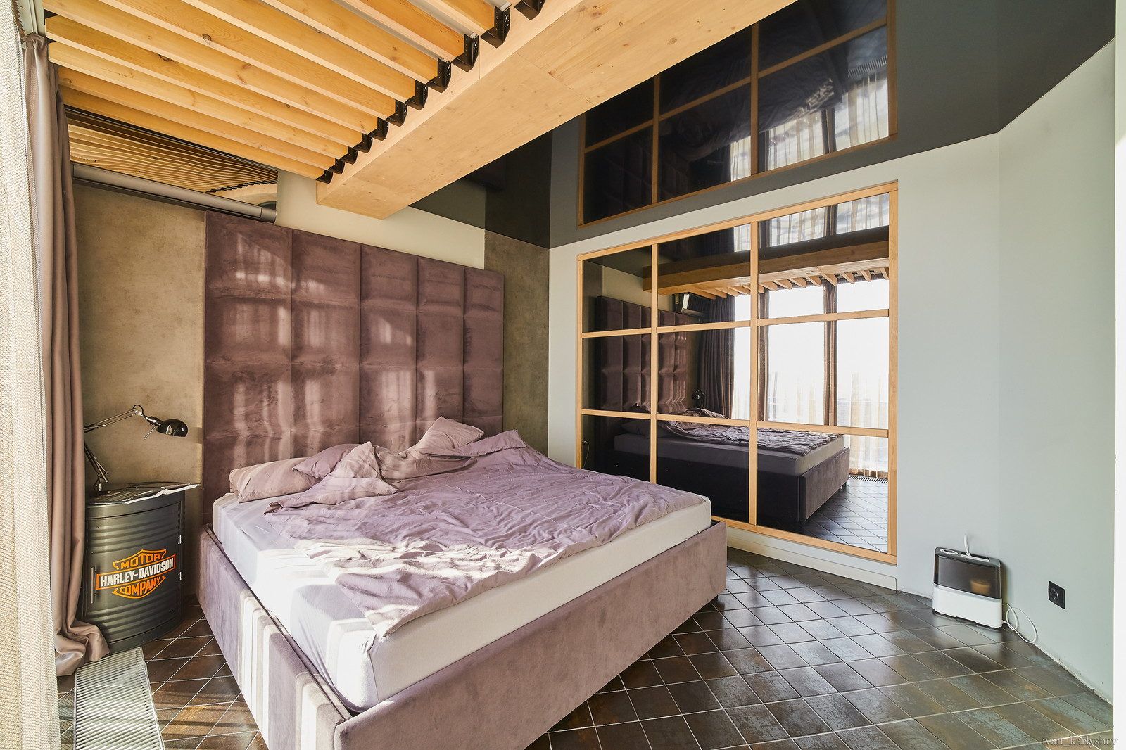 Холостяцкая Студия