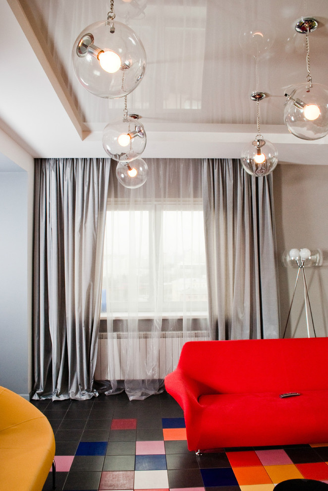 Яркая жизнь