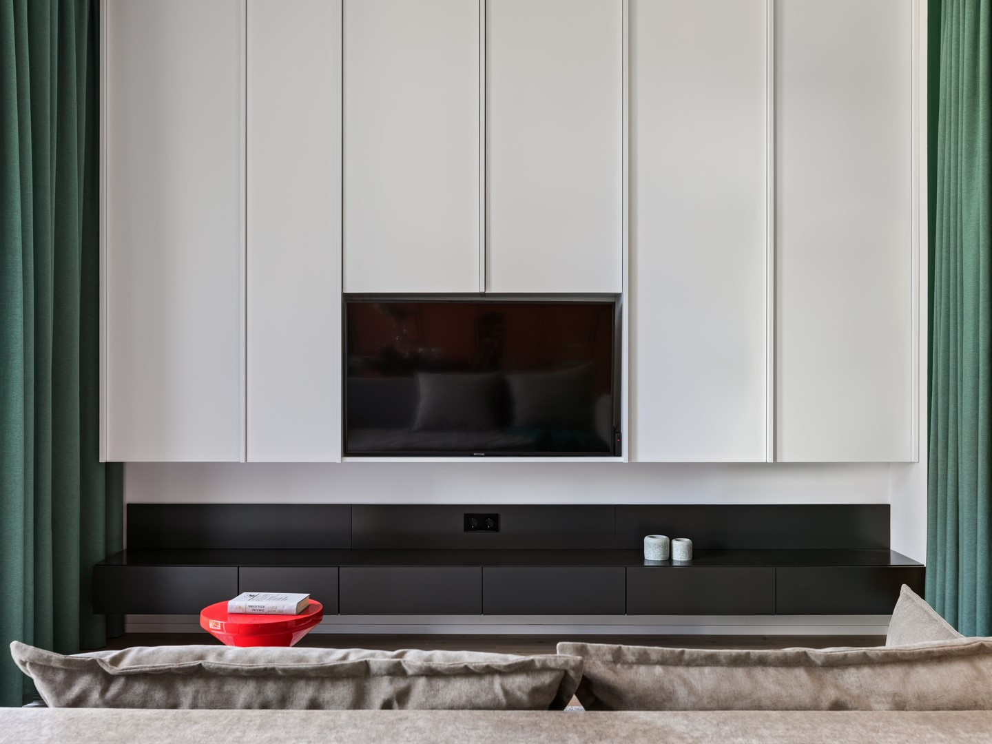 Обложка проекта: GREEK HERBS