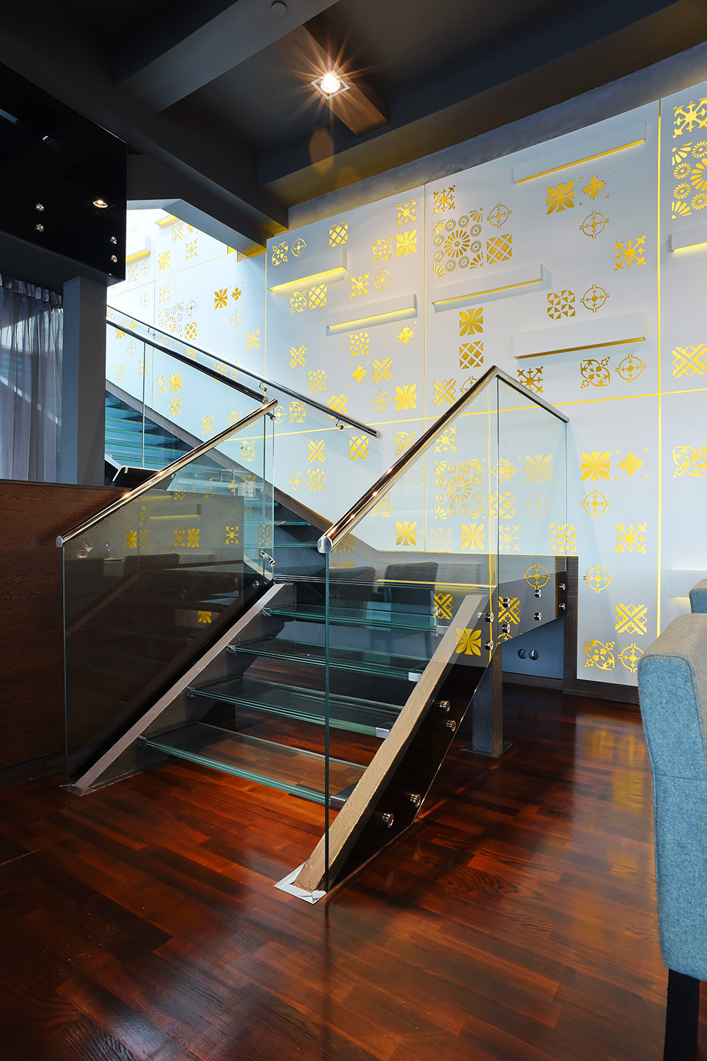 Александр Фролов