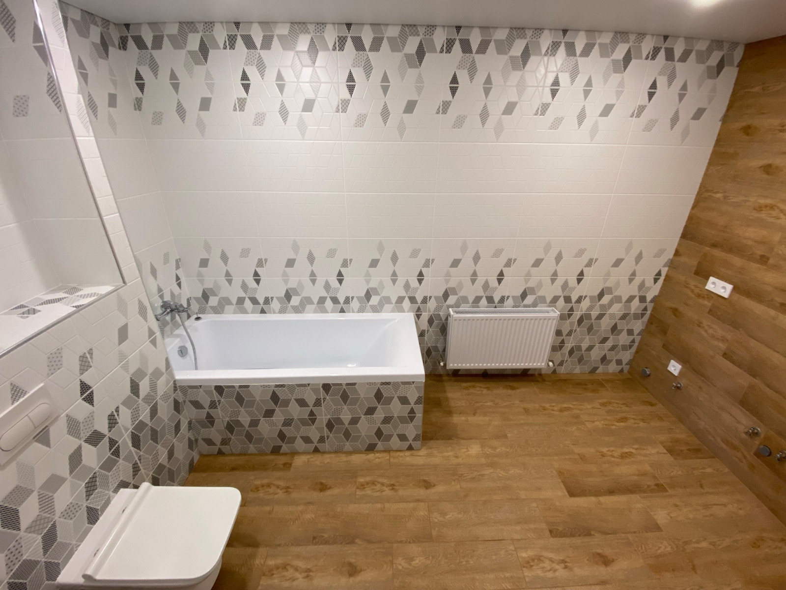 Обложка проекта: Ремонтно-отделочные работы в частном доме