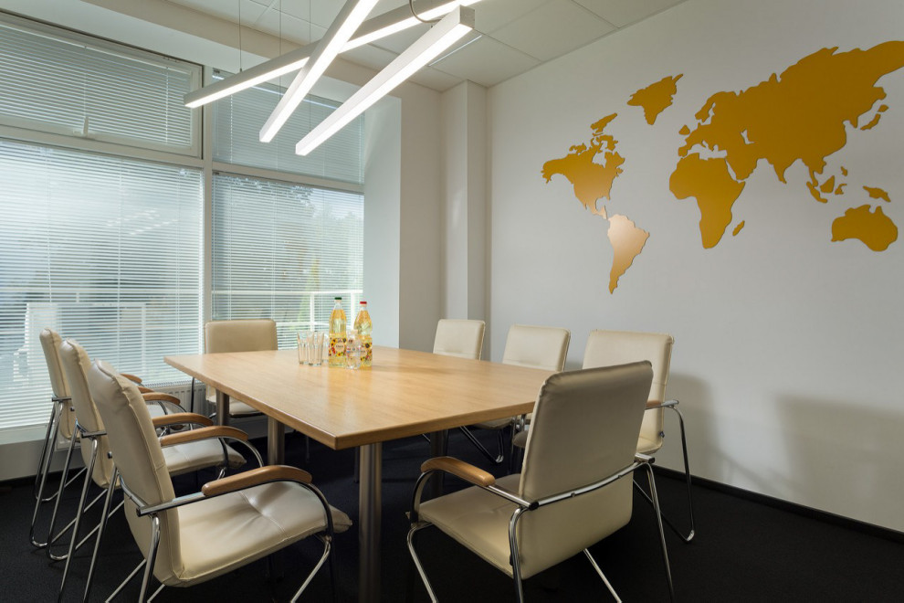 Oleos Trading office