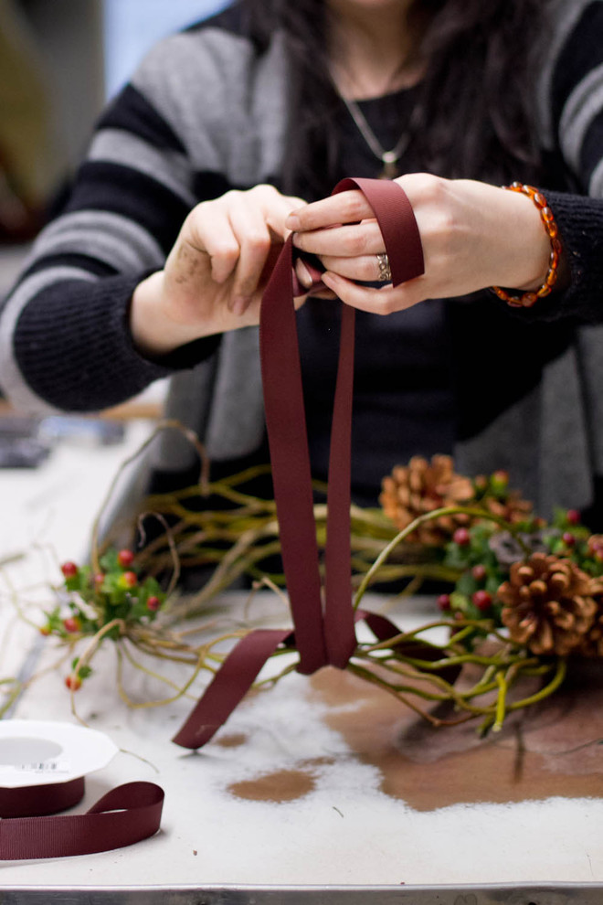 DIY: Как сделать рождественский венок на дверь своими руками