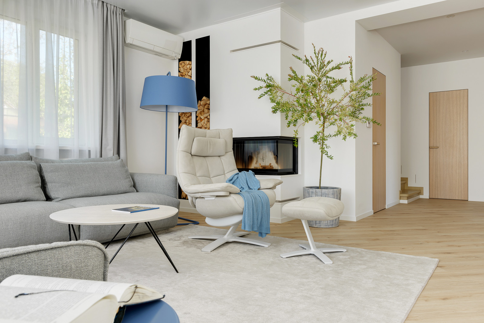 Дом в светлых оттенках