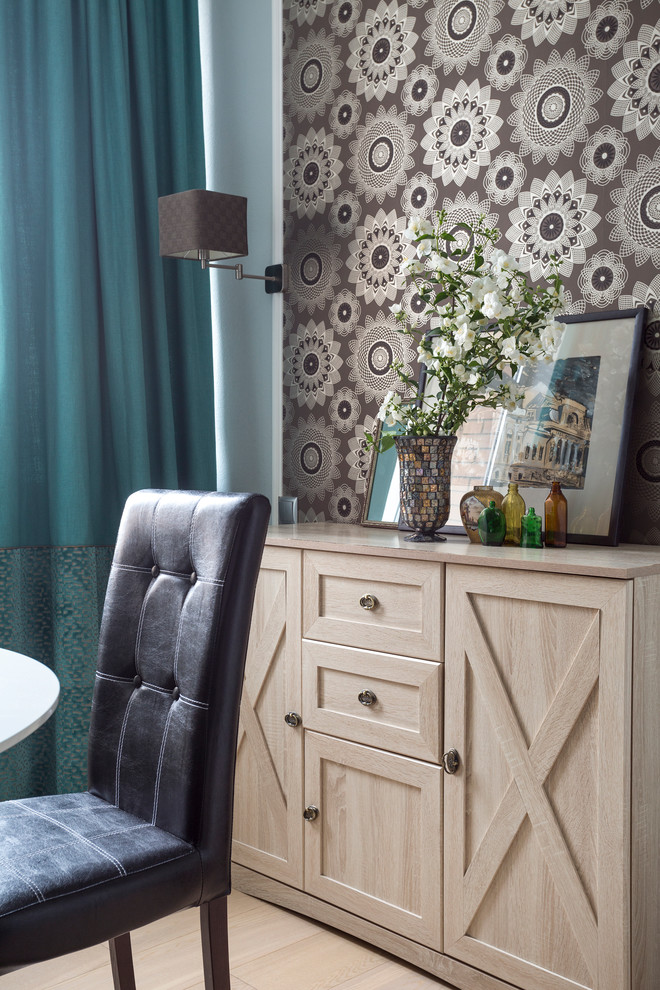 Геометрия и Цвет с плиткой Metro