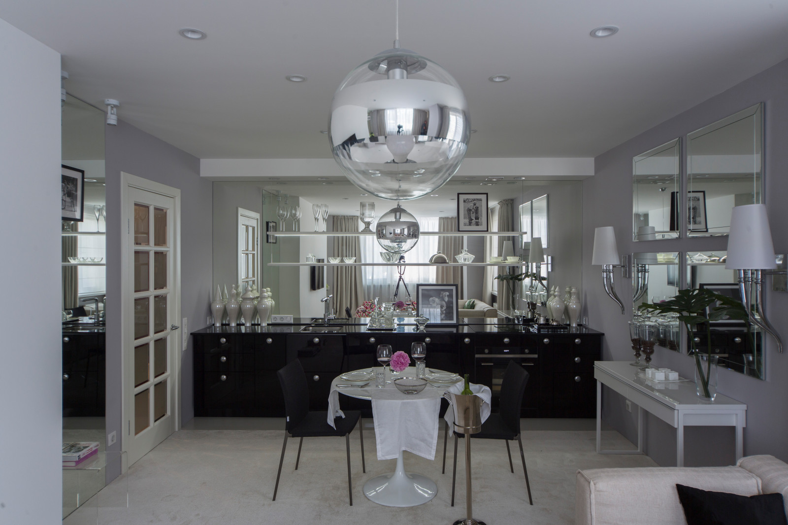 Просто фото: Кухня без верхних шкафов