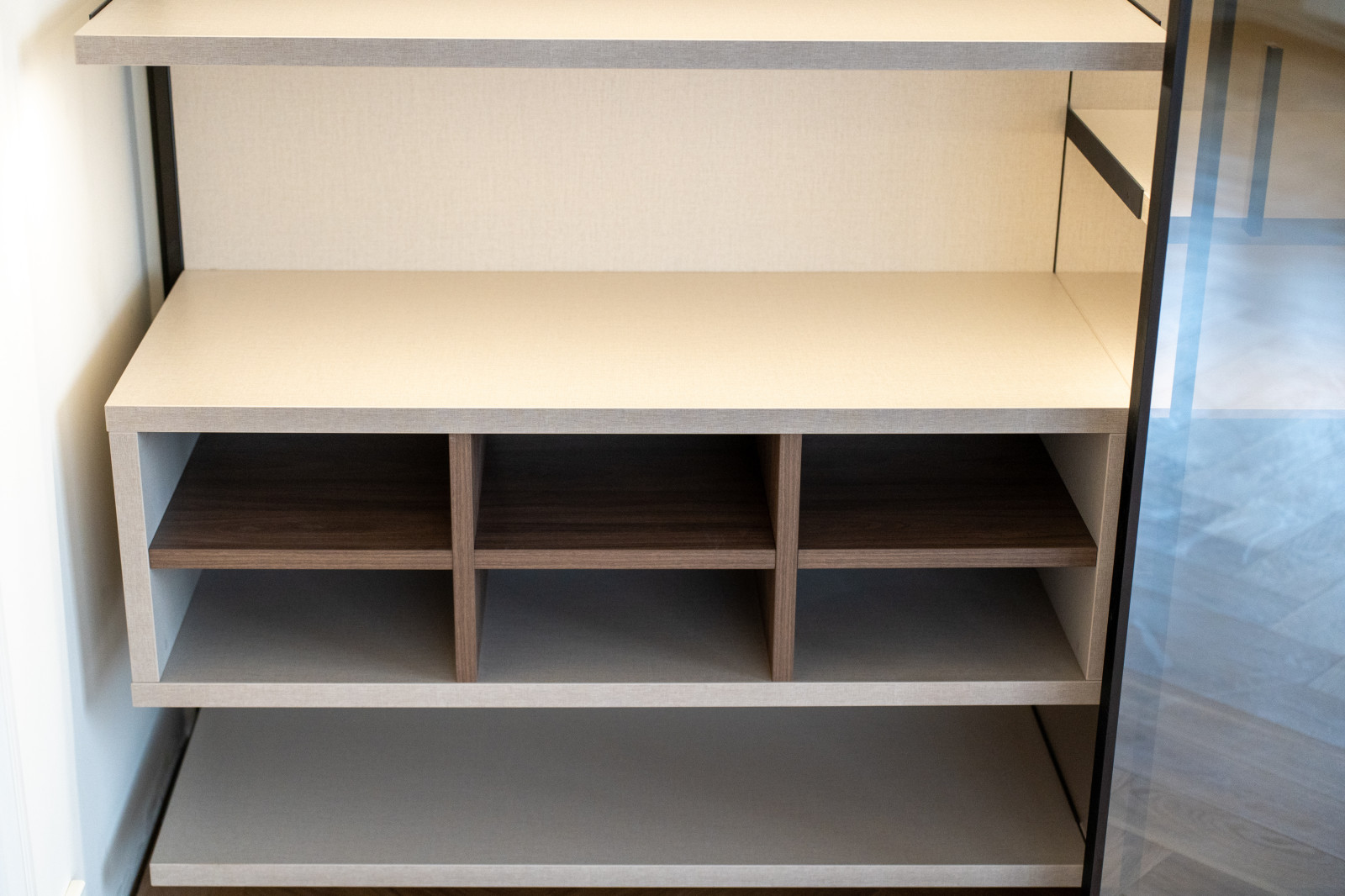 Воздушная гардеробная APPERIA для сталинки в центре Москвы