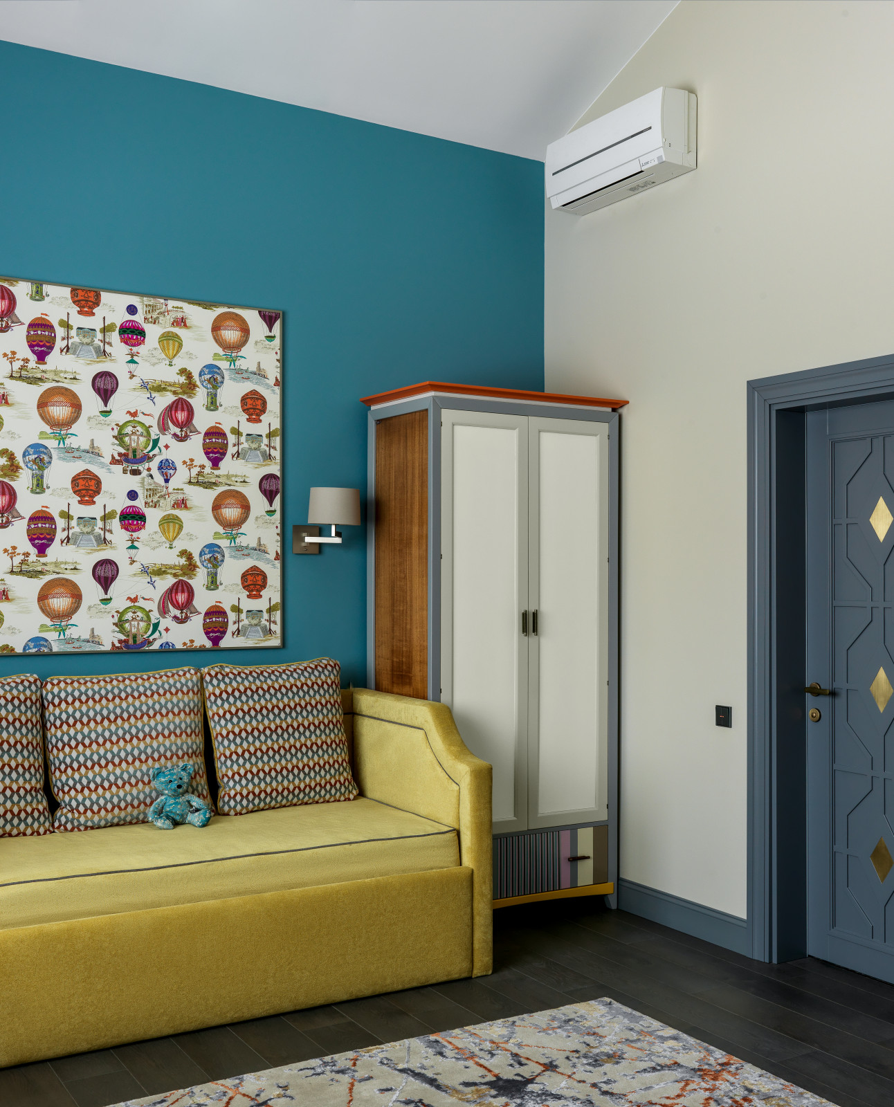 Дом для большой семьи, Графские пруды