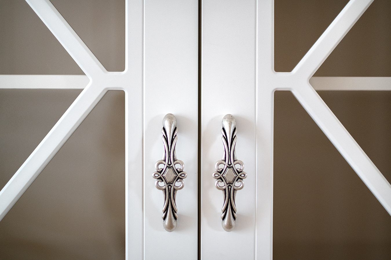 Мебель на заказ для светлой квартиры