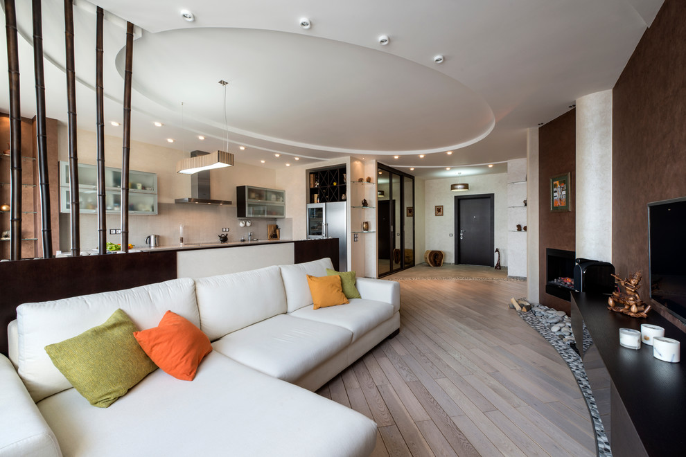 С видом на Москва-реку