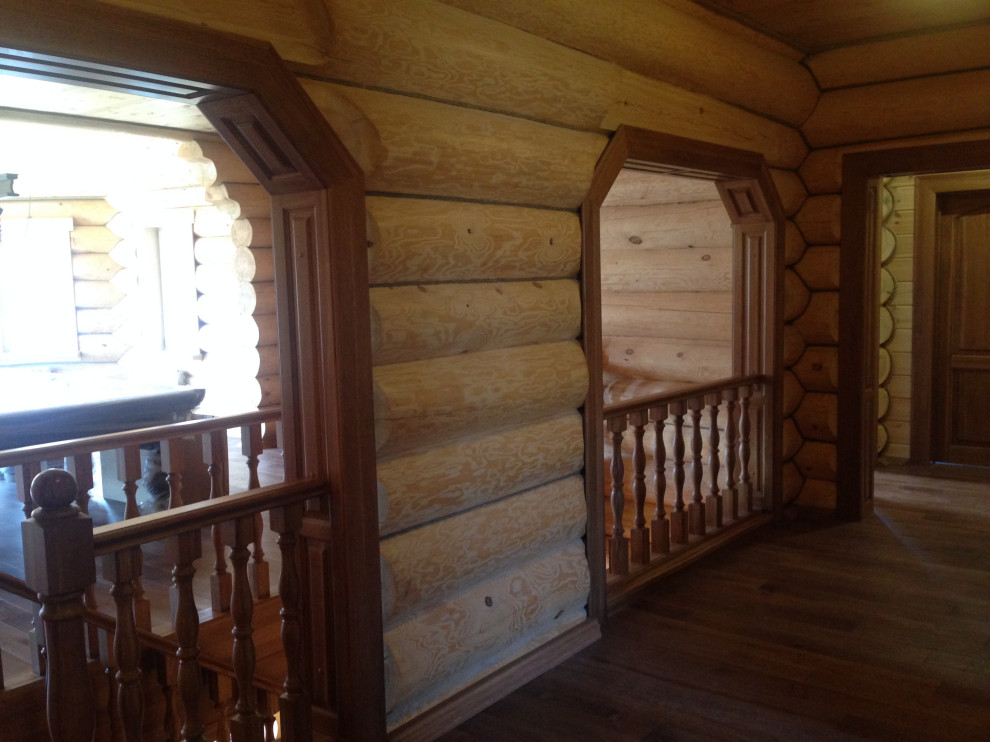 Деревянный сруб ручной рубки (канадская рубка) Общая площадь – 360 кв.м.