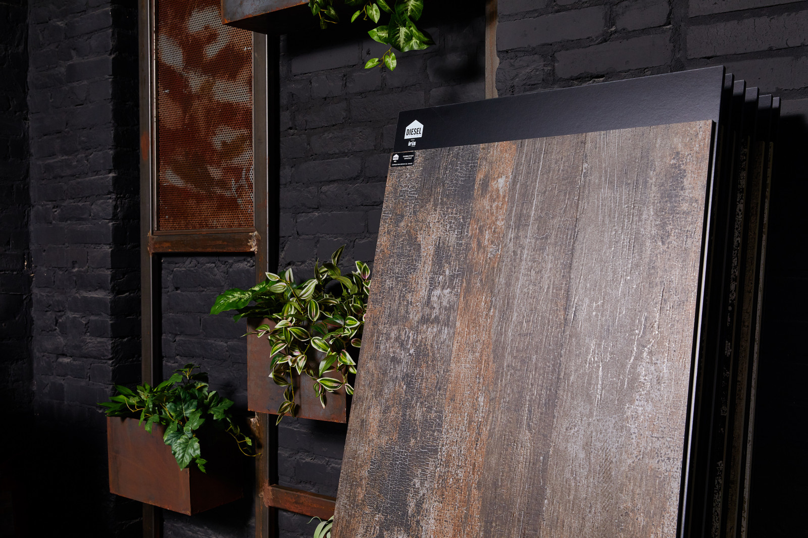 Экспозиция шоурума SpazioIris Moscow