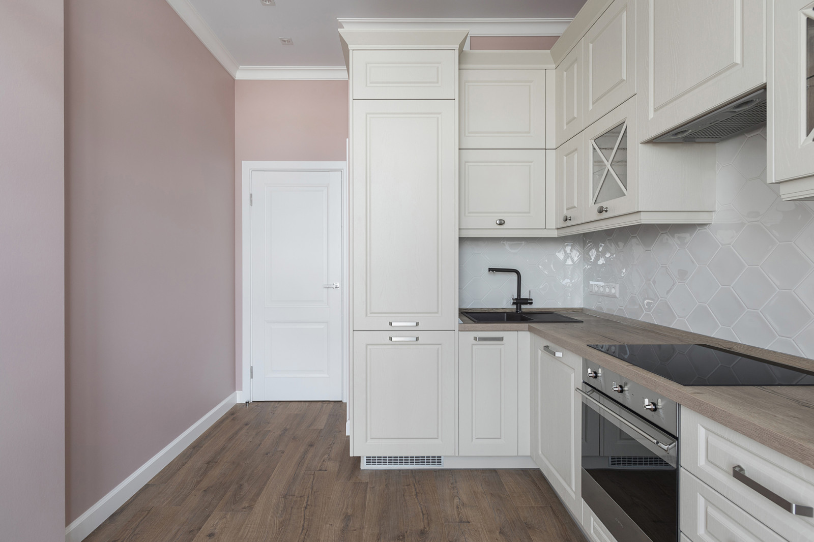 Кухня в стиле современная классика в ЖК "Time" у Московского