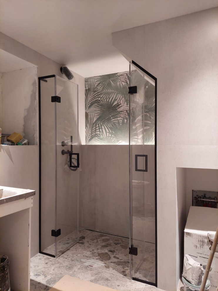 Душевая стеклянная