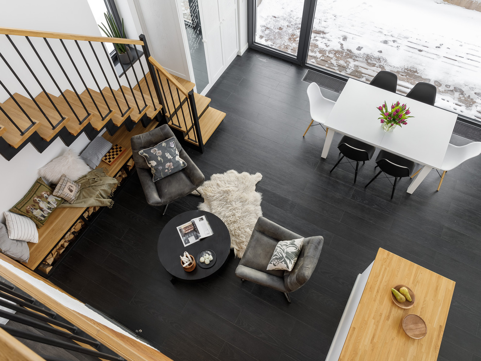 ЗАГОРОДНЫЙ ДОМ В ПОСЕЛКЕ «ОСТРОВ»