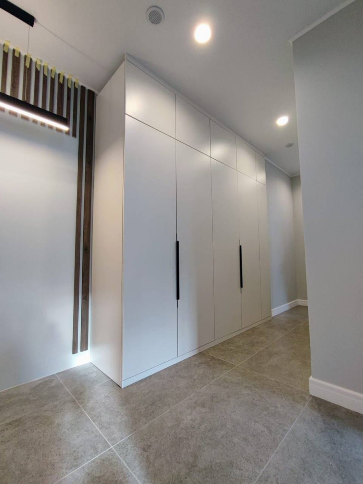 Распашные шкафы