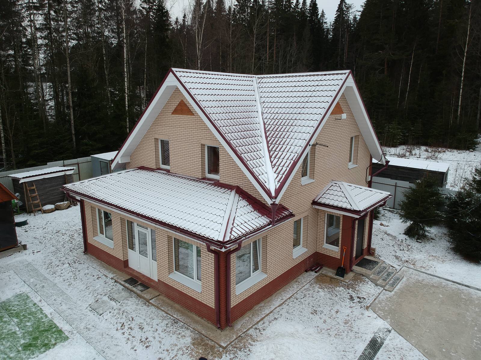 Строительная компания «Теплый дом»