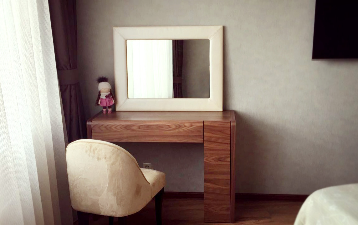 Обложка проекта: Мебель и аксессуары для спальни.