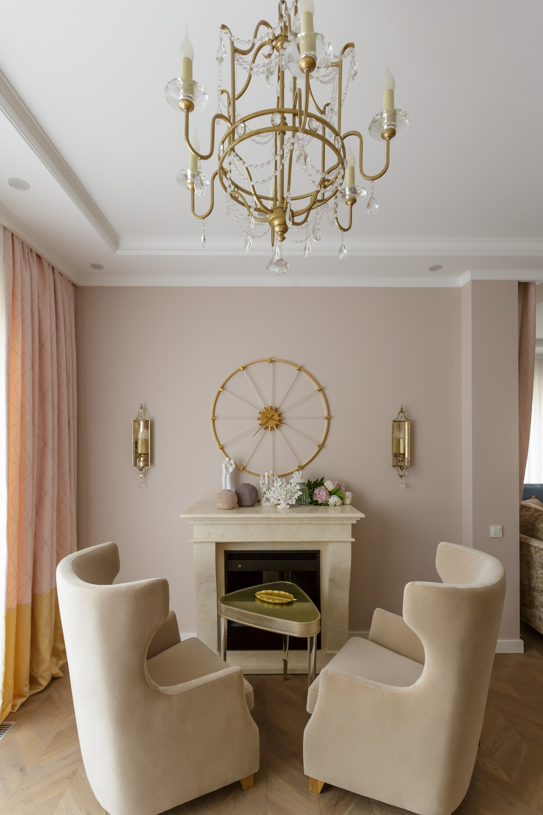 каминная зона в гостиной