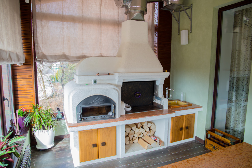 L.marsh.studio@gmail.com