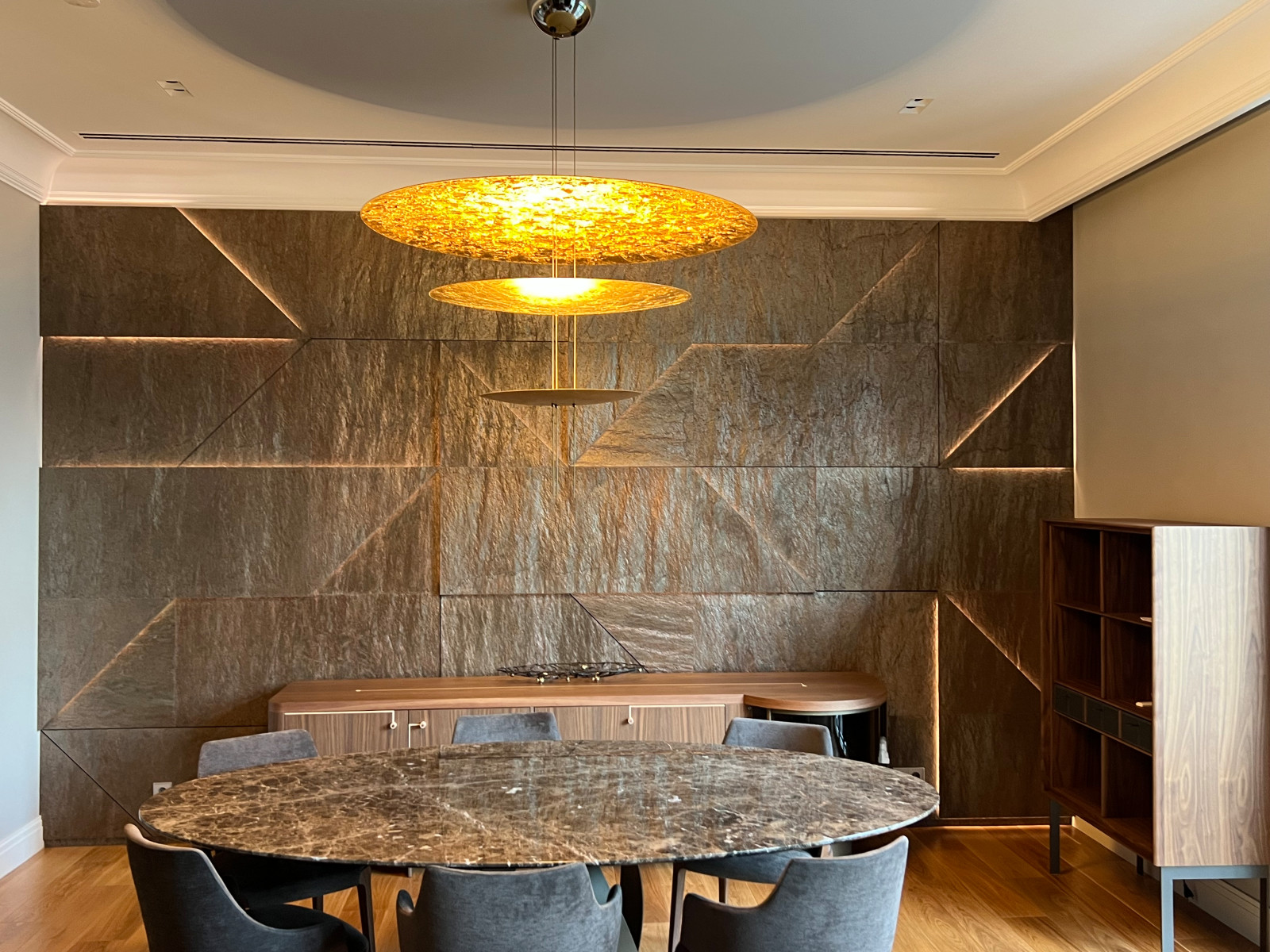 Сланцевый шпон