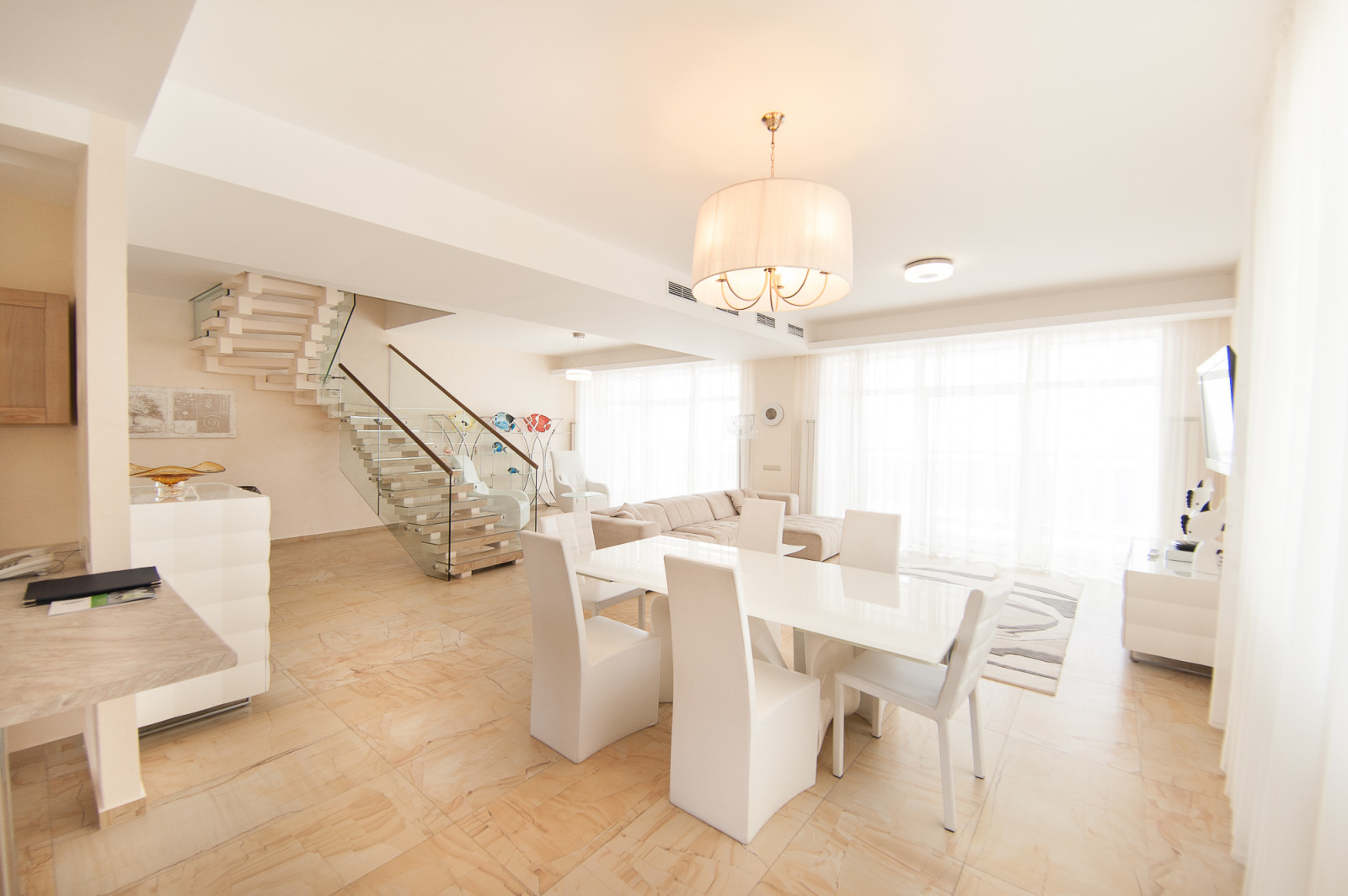 Обложка проекта: Respect Hall Crimea Interior