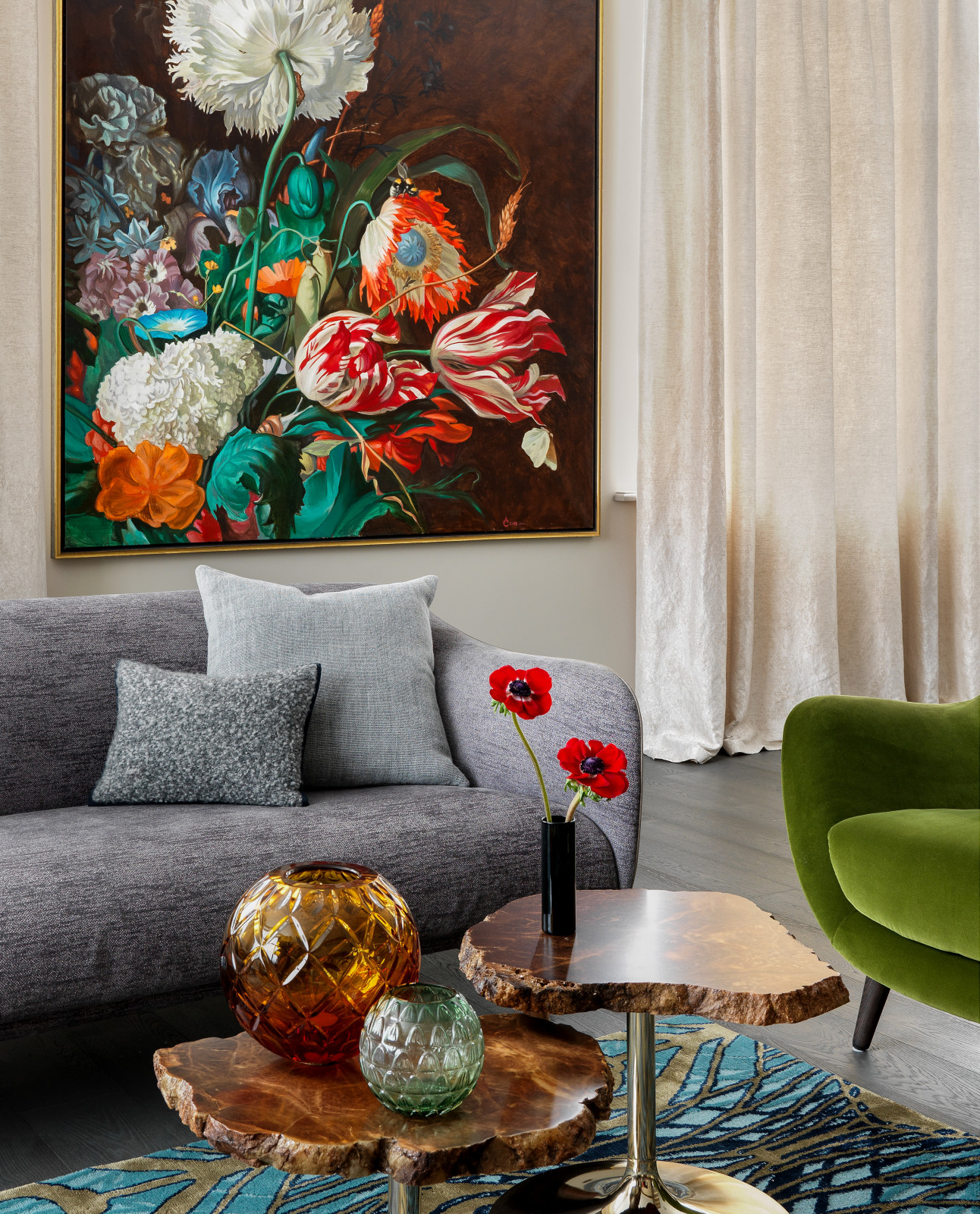 Дом для большой семьи, Графские пруды