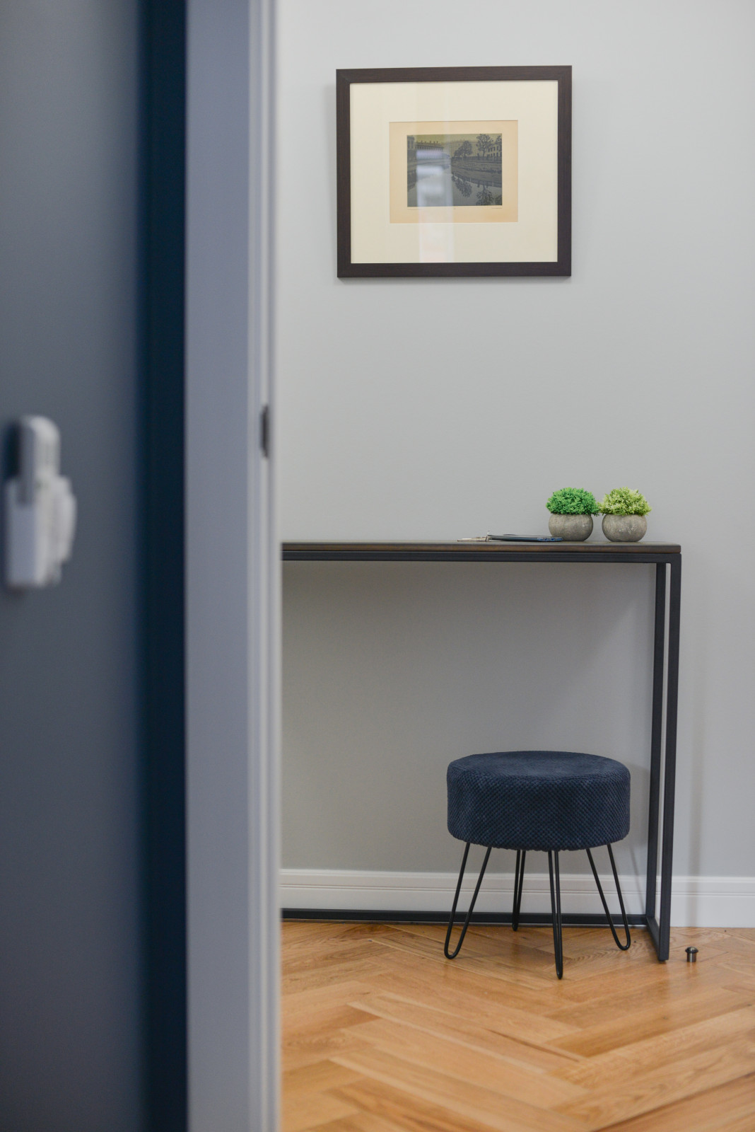 Реализация квартиры для аренды в старом фонде СПб.