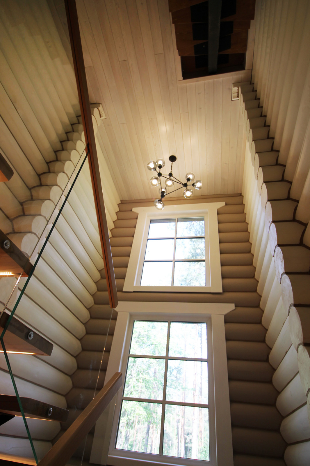 Срубовой коттедж 38 в п.Рощино, Ленинградская обл. Царство-Королевство