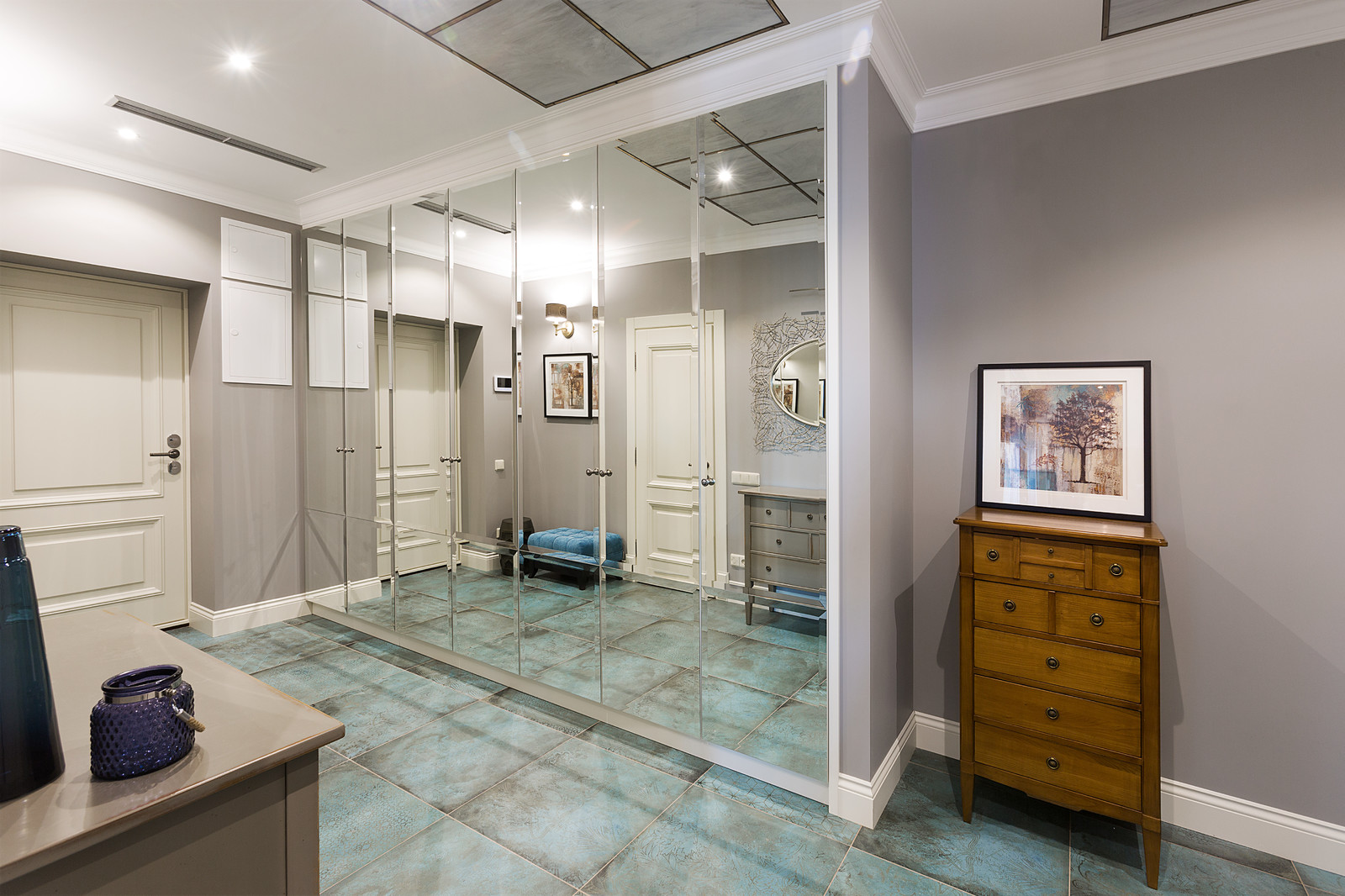 Трехкомнатная квартира с винтажными акцентами