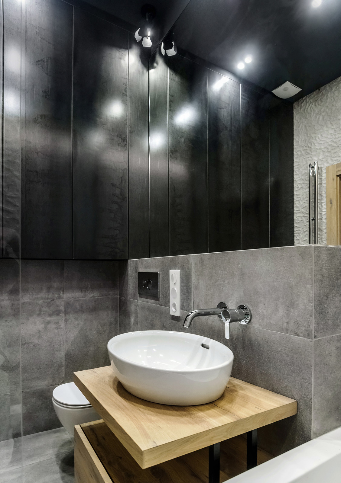 Городские джунгли. Ванная