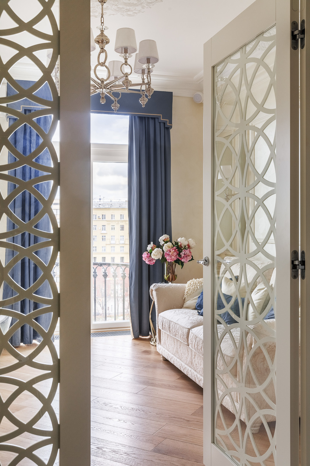 Houzz тур: Квартира на Тверской с видом на Пушкинскую площадь