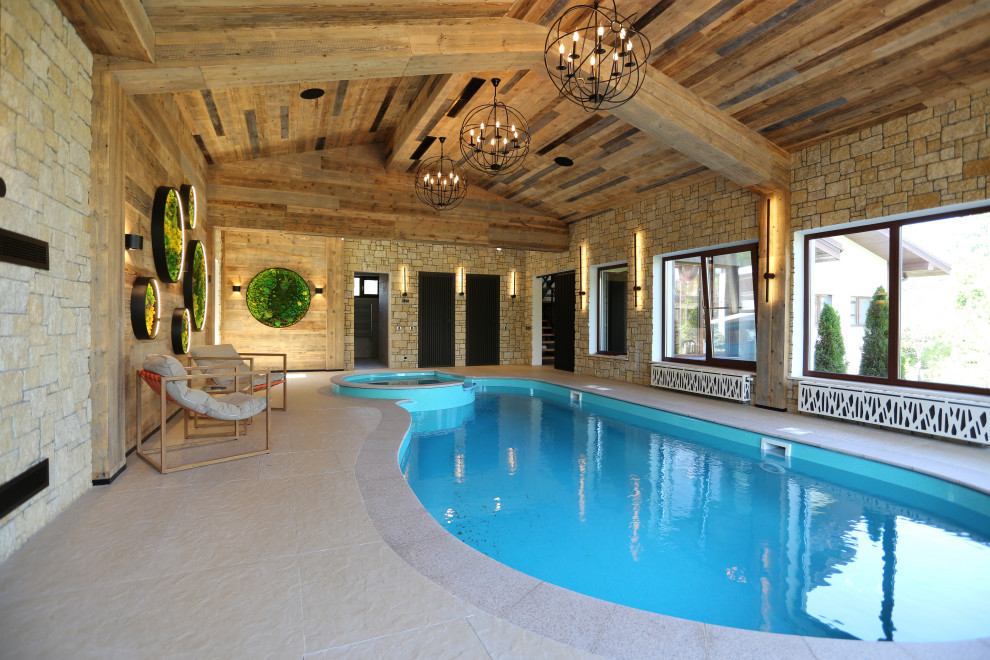 Бассейн в стиле гранж